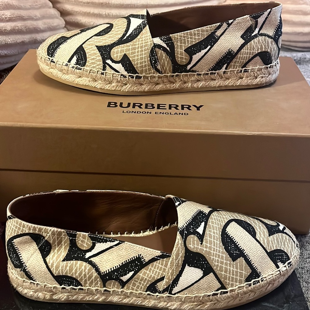 Burberry Flat espadrille